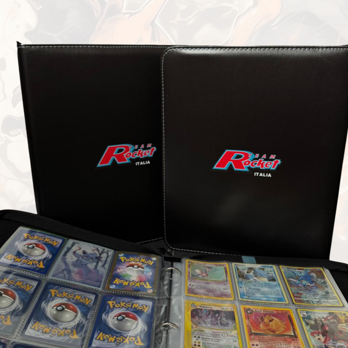 Raccoglitore Carte Pokémon 900 Slot – 50 Fogli da 18 Slot | Team Rocket Italia
